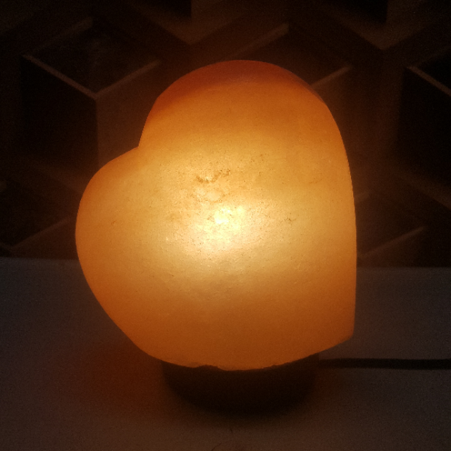 himalayan heart lamp rounded